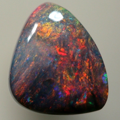 SOLID BLACK OPAL Red fire moves over blues SEE VIDEO